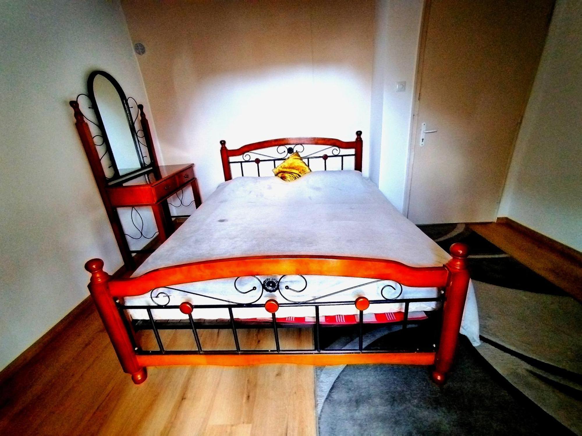 In The Heart Of Varna Apartment Bagian luar foto