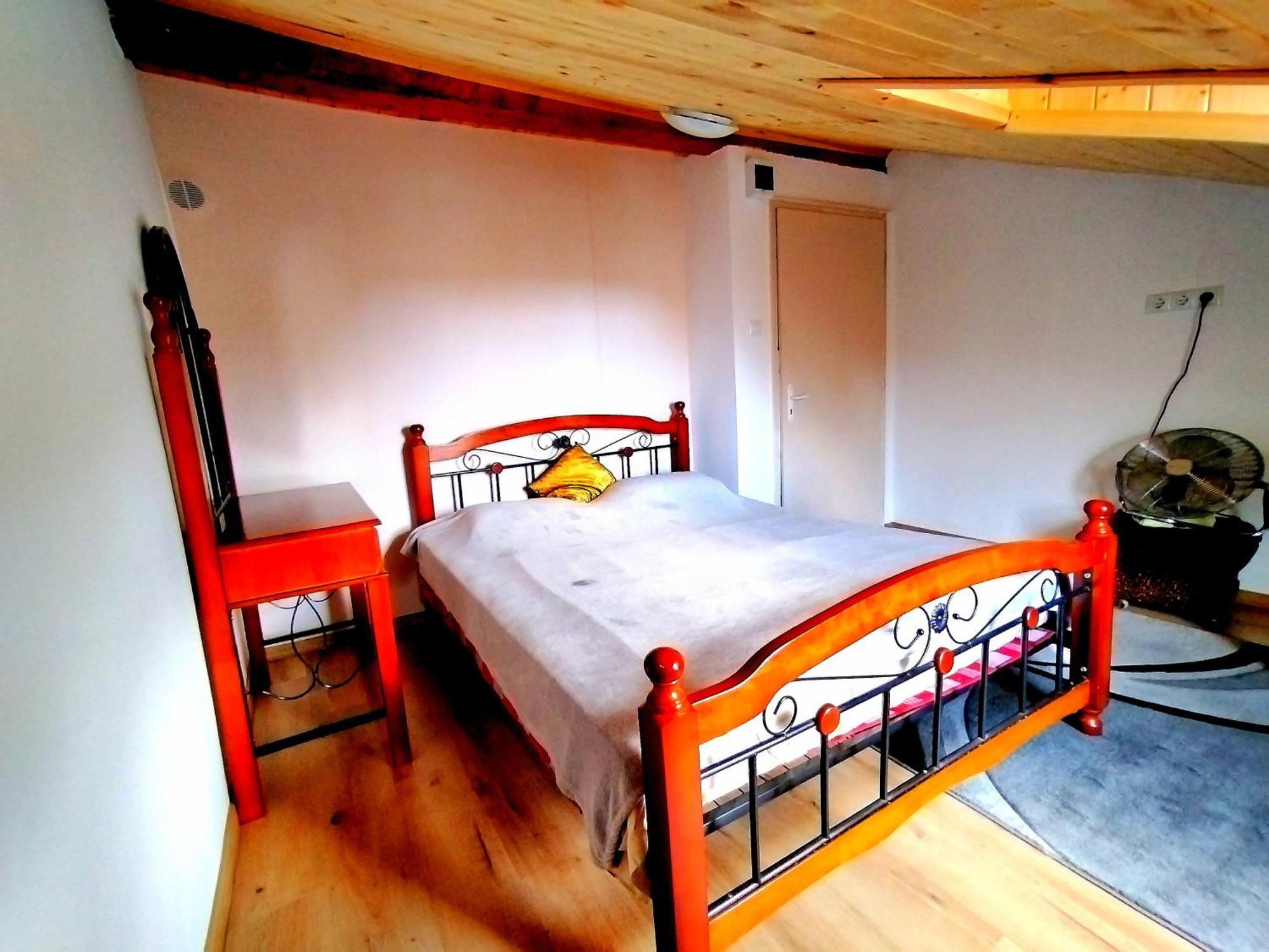 In The Heart Of Varna Apartment Bagian luar foto